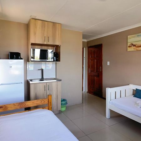Ballito Backpackers Екстер'єр фото