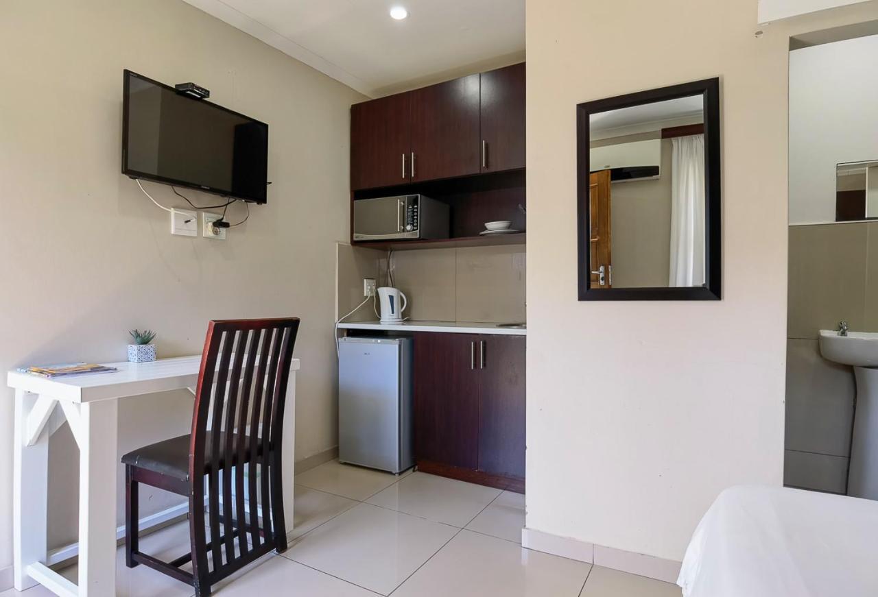 Ballito Backpackers Екстер'єр фото
